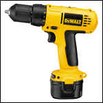 z.photo.product.dewalt_cordlessdrill_dc750.jpg (33719 bytes)